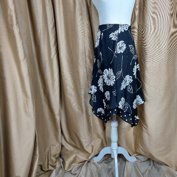 Jones New York 100% silk mix print skirt size 4 - Picture 3 of 9